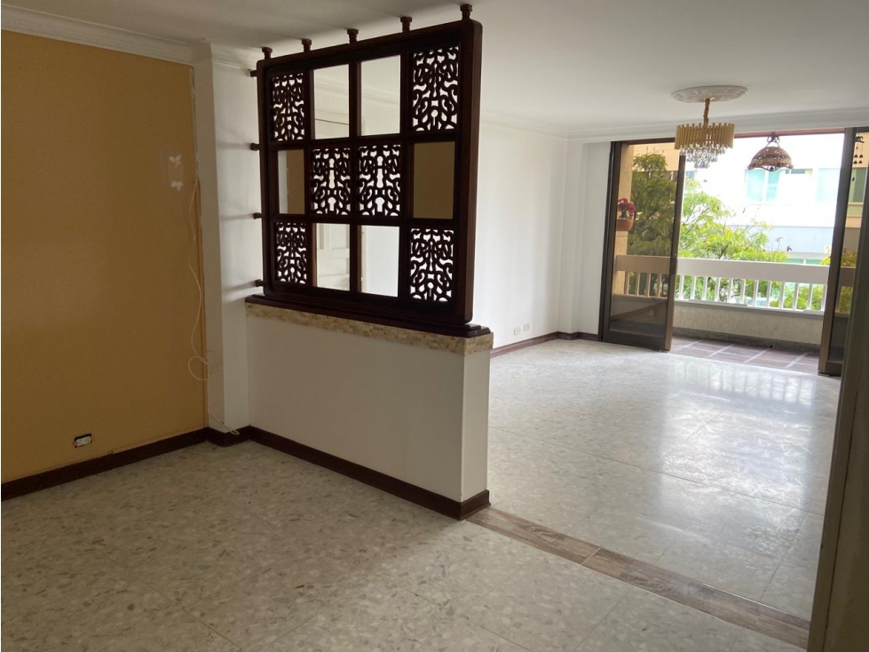SE VENDE APARTAMENTO EN PINARES CERCA A MEGACENTRO — foto 2
