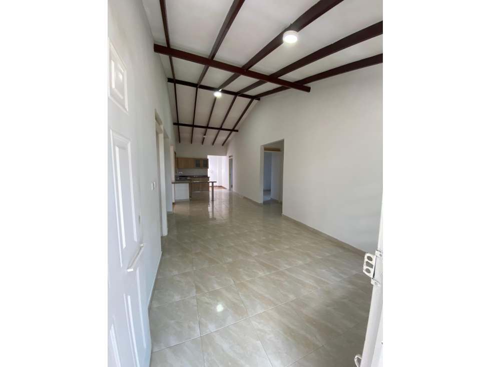 SE VENDE FABULOSA CASA EN CARTAGO — foto 5