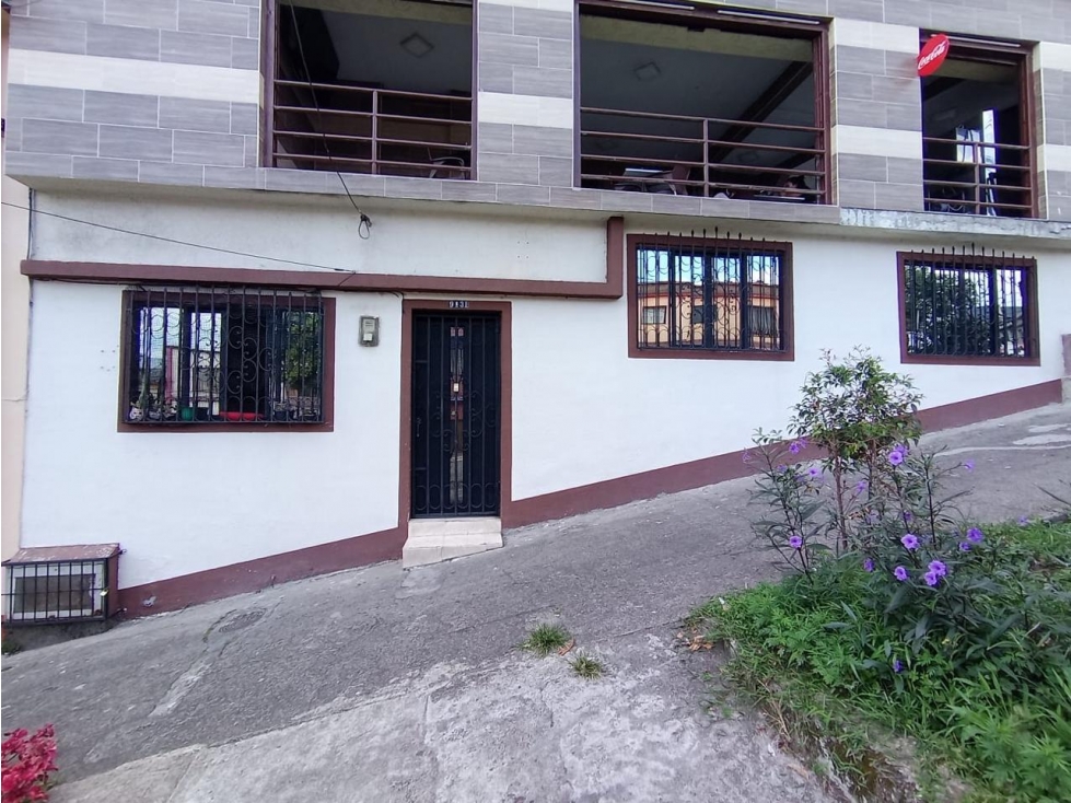 SE VENDE PRIMER PISO EN ALFONSO LÓPEZ