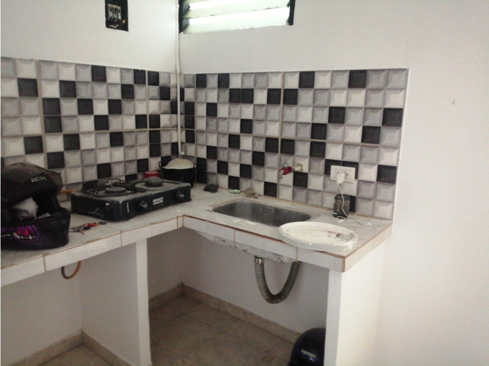 SE VENDE CASA EN BOSQUES DE LOS LAGOS CARTAGO CONJUNTO CERRADO — foto 2