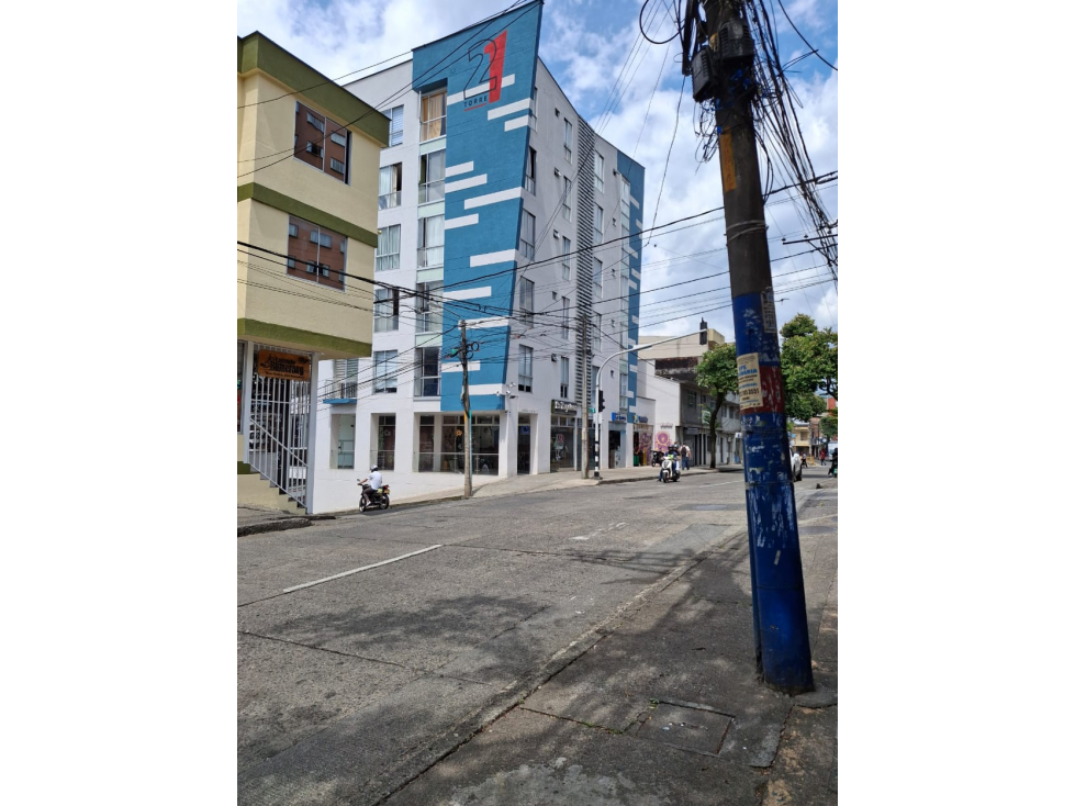 SE VENDE APARTA ESTUDIO EN EL CENTRO AREA 45 M2 Y TERRAZA 33 M2