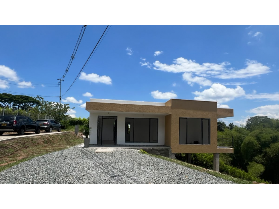 SE VENDE CASA EN CONJUNTO VIA ALCALA
