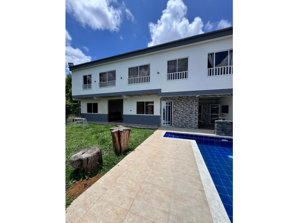 VENDO HERMOSA FINCA TURISTICA EN MORELIA RISARALDA — foto 2