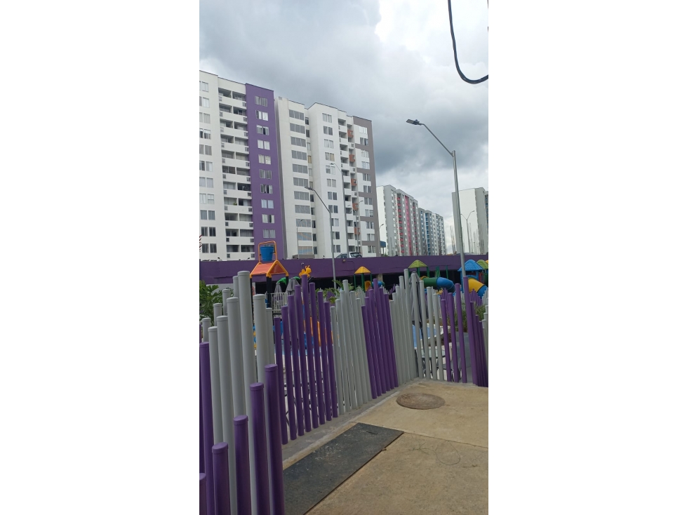 SE VENDE APARTAMENTO PISO 6 EN CONDINA — foto 2