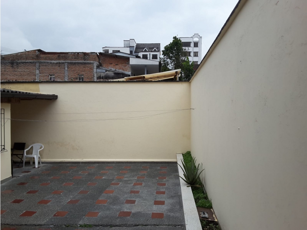 Vendo Casa en Santa Rosa - 3