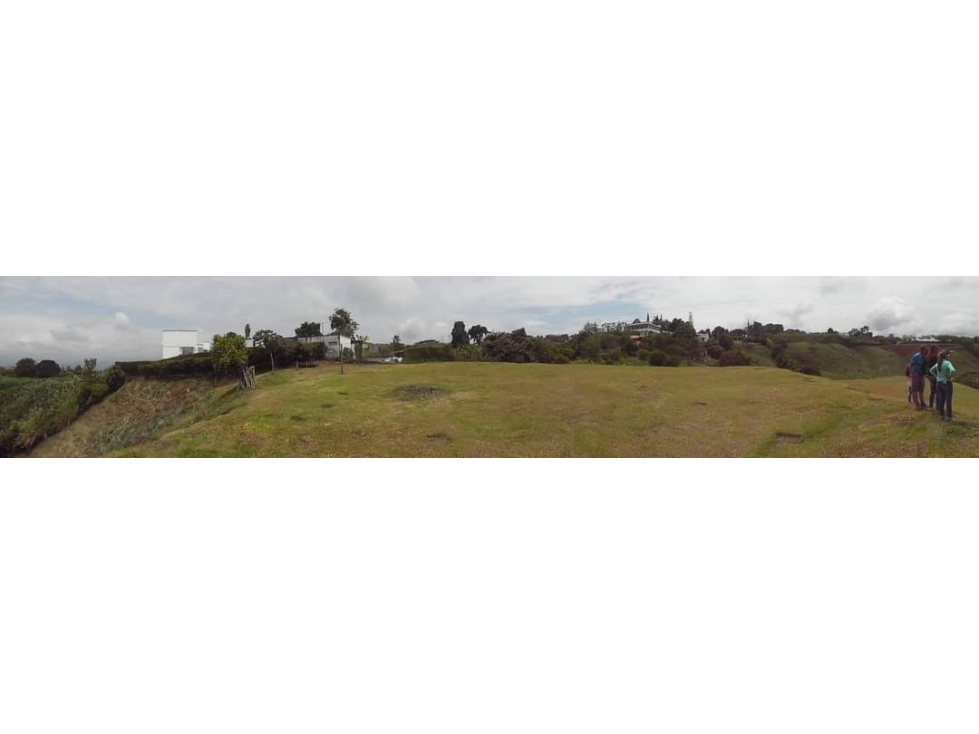 se vende lote en cerritos