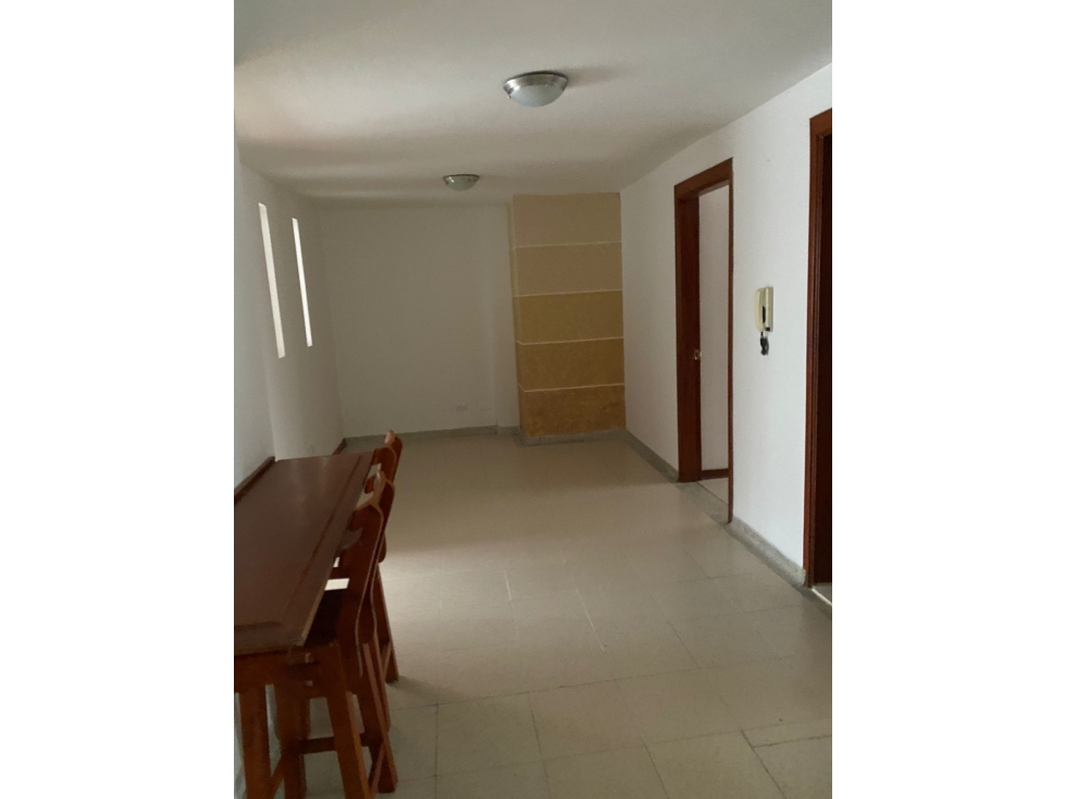 SE VENDE HERMOSO APARTAMENTO EN LOS ALPES — foto 2