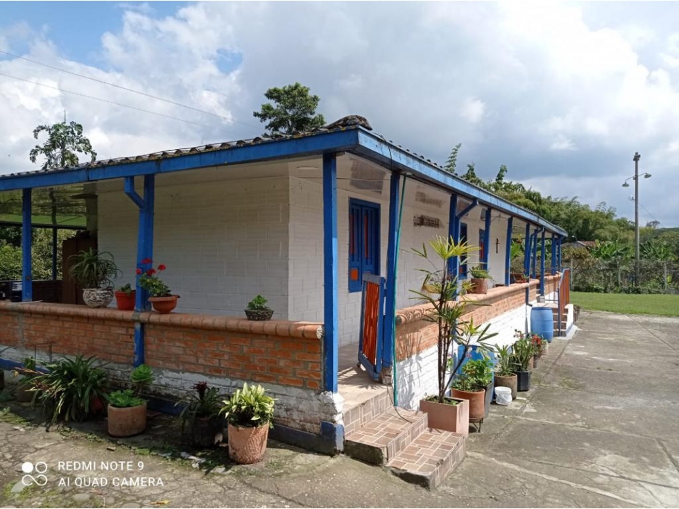 Se vende hermosa casa campestre via armenia — foto 2