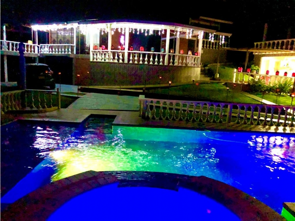 Se Vende o Permuta Espectacular Casa Campestre en Viterbo. - 2