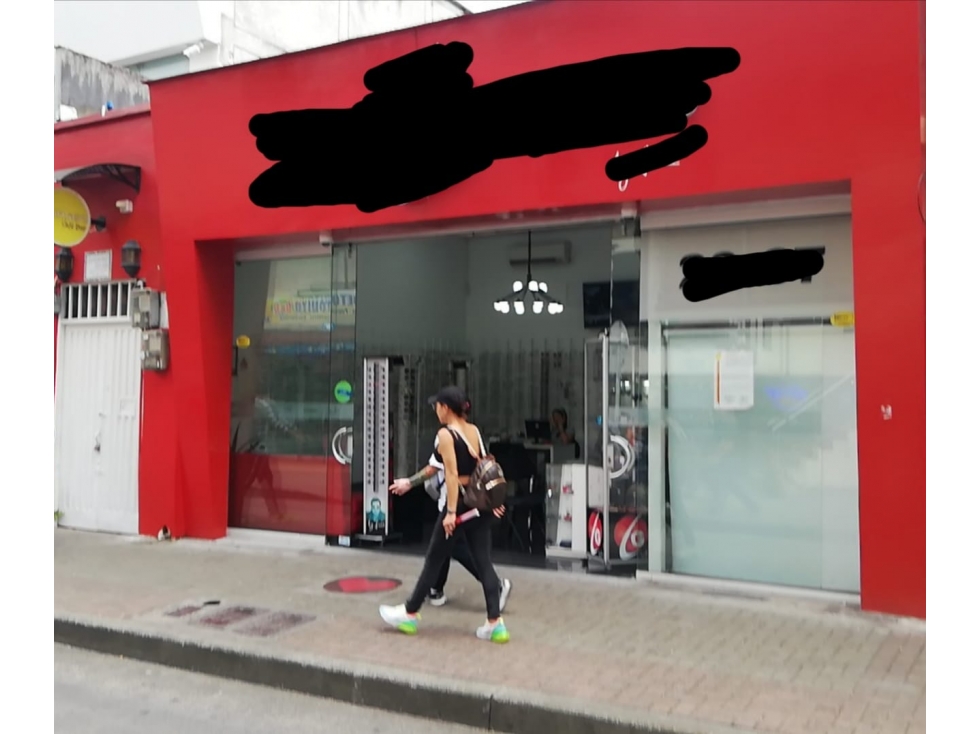 Se Vende Espectacular Local Comercial en el Centro.
