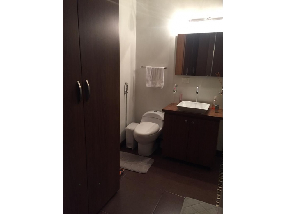 SE VENDE APARTAMENTO EN LOS ALAMOS EXCELENTE UBICACACION — foto 3