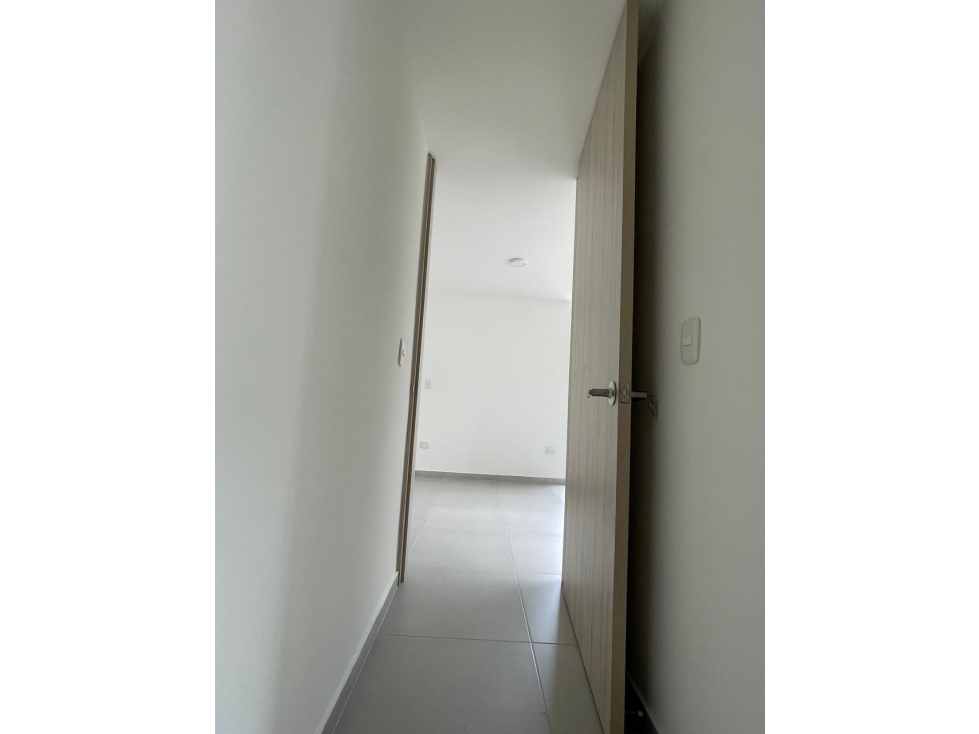 SE VENDE APARTAMENTO EN DOSQUEBRADAS EXCELENTE VISTA NUEVO — foto 4