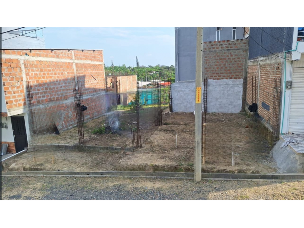 Vendo 2 lotes en uno oh le vendo separado