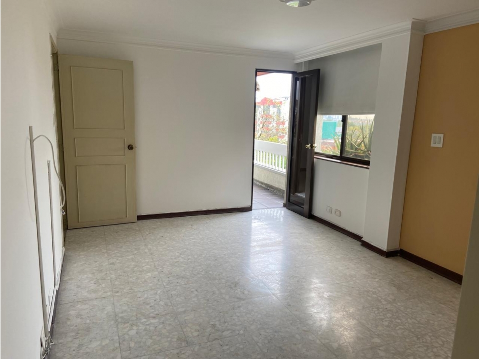 SE VENDE APARTAMENTO EN PINARES CERCA A MEGACENTRO — foto 3