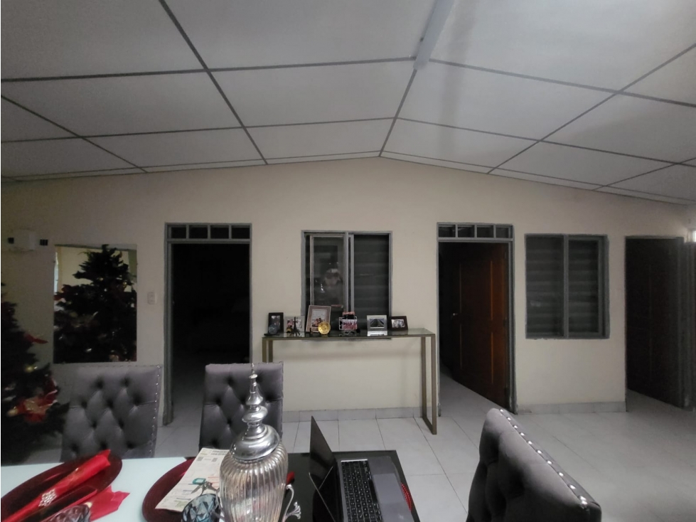 SE VENDE CASA EN CARTAGO — foto 2