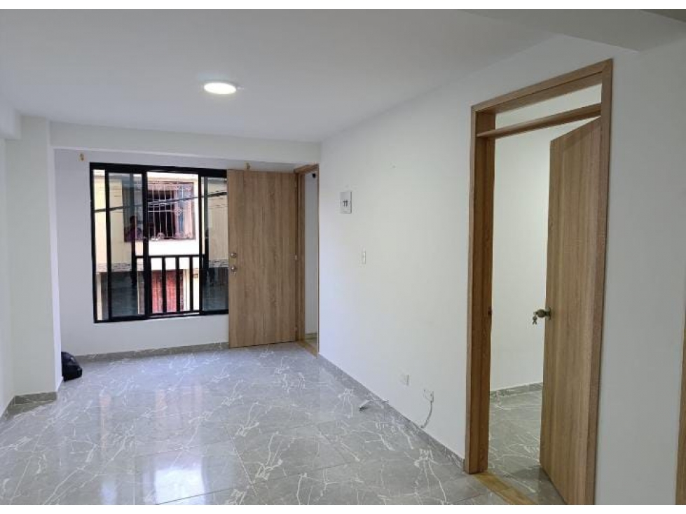 SE VENDE APARTAMENTO 2 PISOS EN SANTA ROSA DE CABAL — foto 2