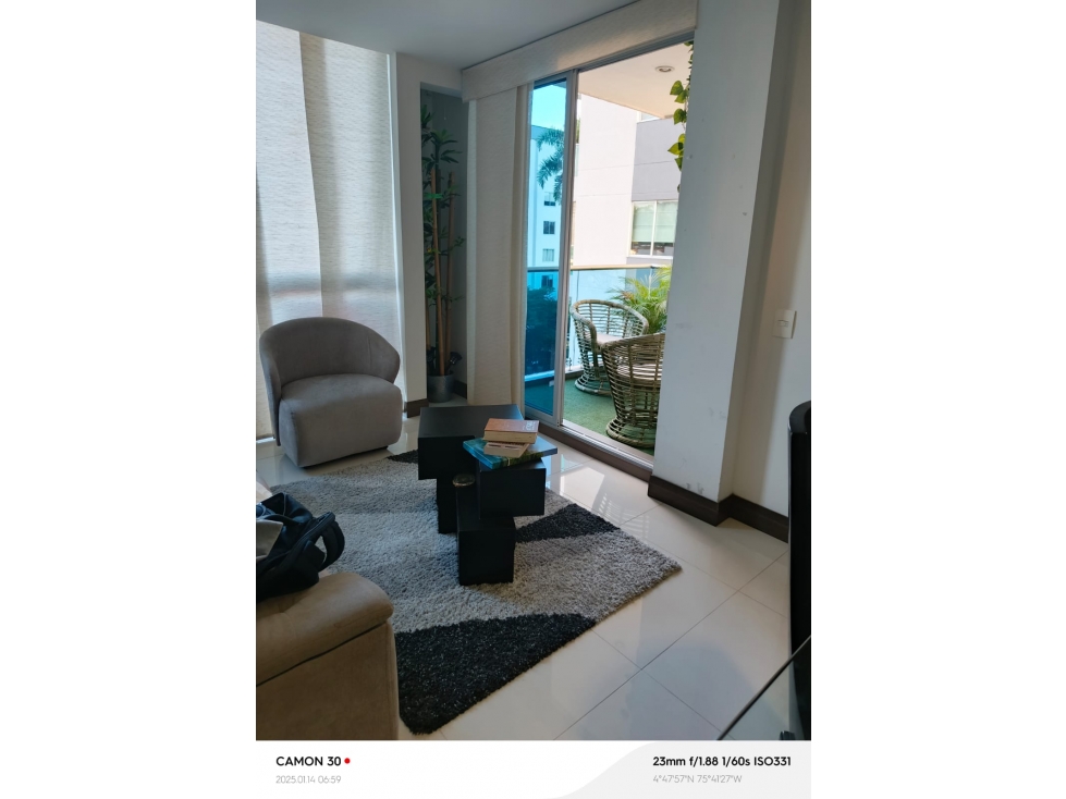SE VENDE APARTAMENTO EN ALAMOS