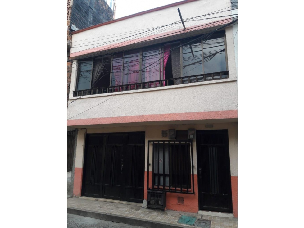 SE VENDE CASA EN CUBA GUAYACANES CON VIVIENDAS INDEPENDIENTES