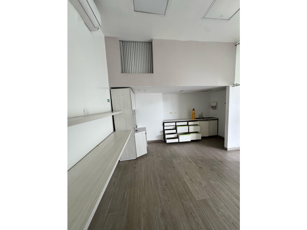 SE VENDE LOCAL EN VILLA VERDE