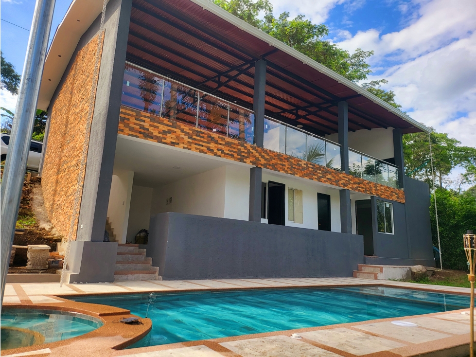 Se Vende Casa Campestre en Combia