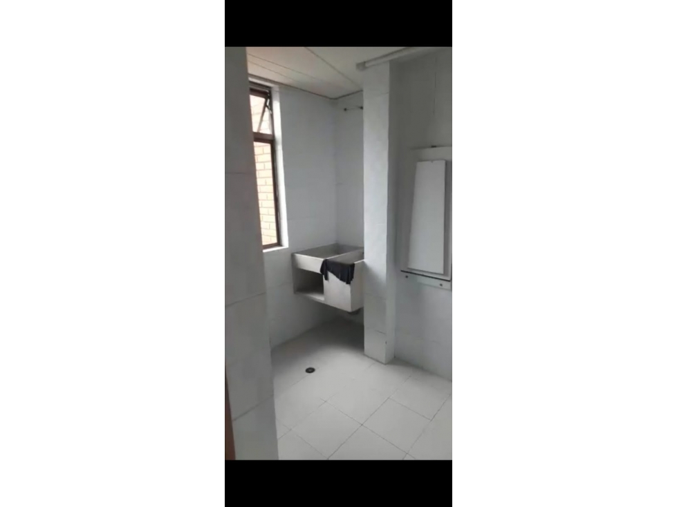 ¡Apartamento en Venta en Exclusivo Conjunto de Pinares! — foto 4