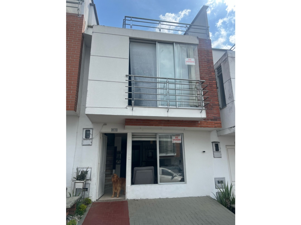 SE VENDE CASA CONJUNTO CERRADO BULEVAR DE LAS VILLAS PUEBLITO CAFETERO