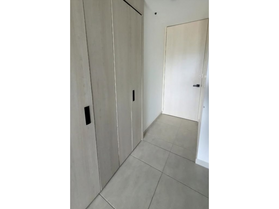 SE VENDE APARTAMENTO EN CERRITOS — foto 4