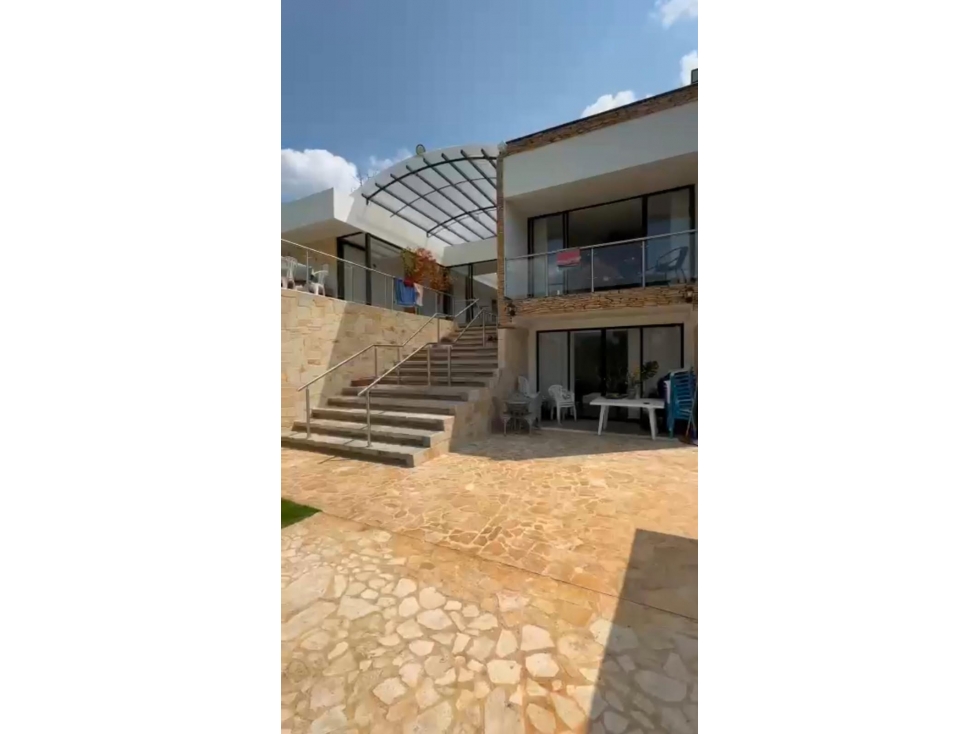 Casa campestre en Pereira, Morelia 6 alcobas y jacuzzi