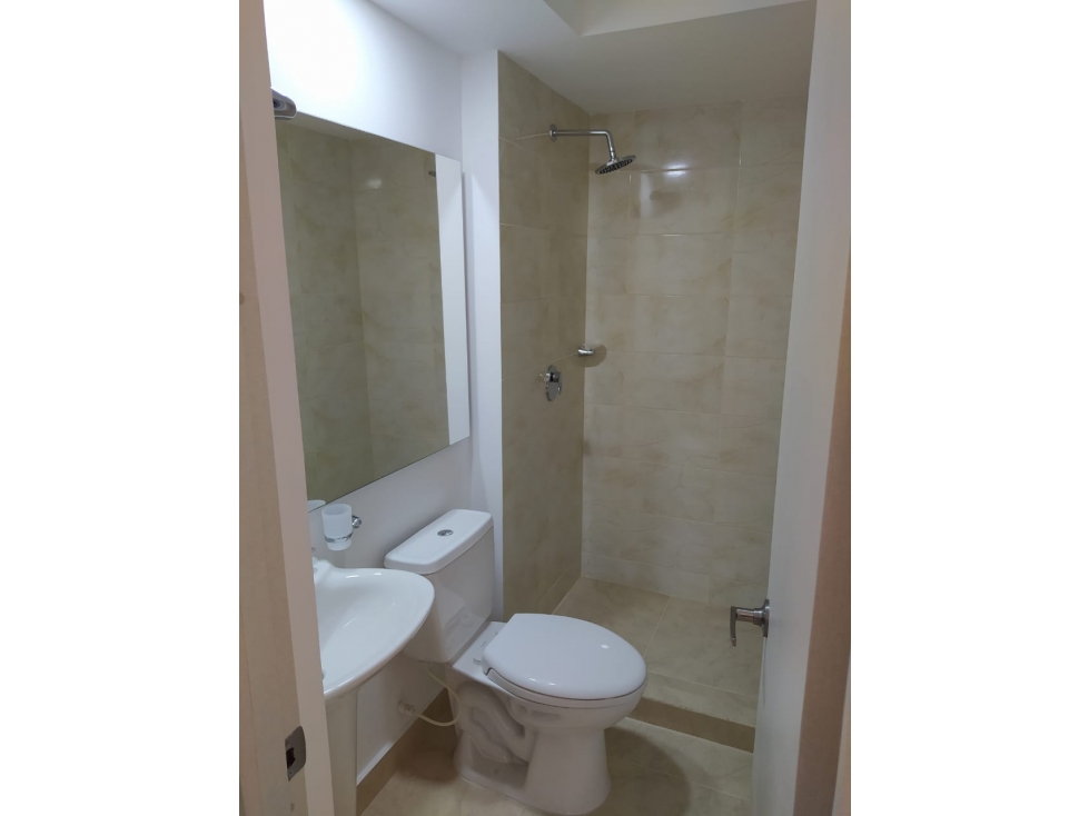 SE VENDE APARTAMENTO CONJUNTO POBLADO 1 — foto 4
