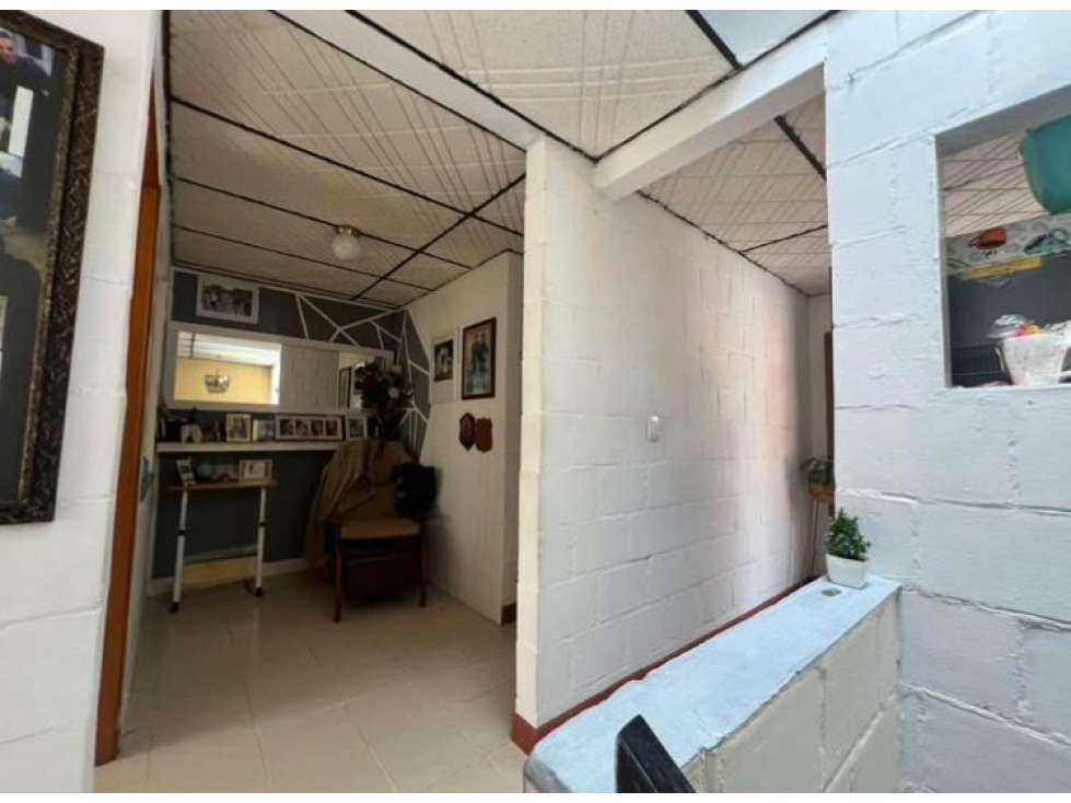 SE VENDE CASA EN BIRMANIA CON VIVIENDAS INDEPENDIENTES — foto 4