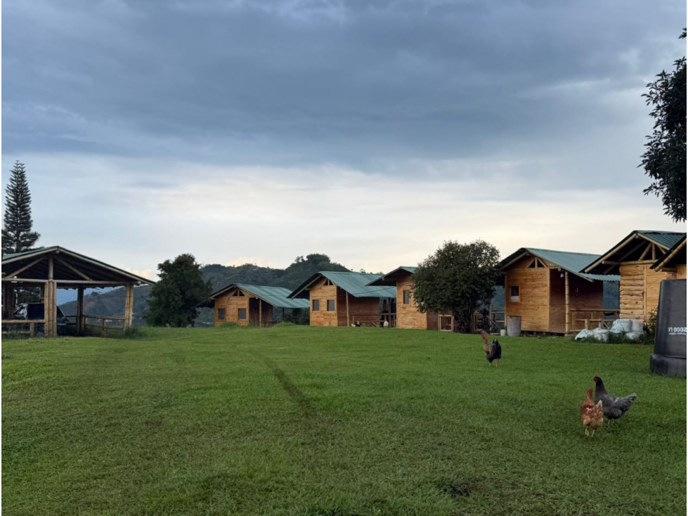 SE VENDE Finca con Vista Espectacular Vía Armenia