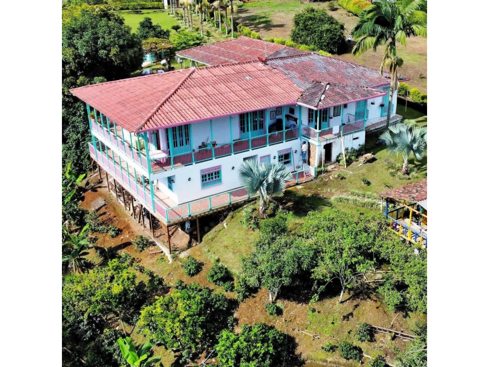 SE VENDE FINCA EN LA GRAMINIA AREA 6400M2 EXCELENTE VISTA