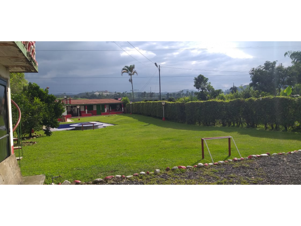 SE VENDE CASA CAMPESTRE CERCA AL LEMBO EN SANTA ROSA DE CABAL