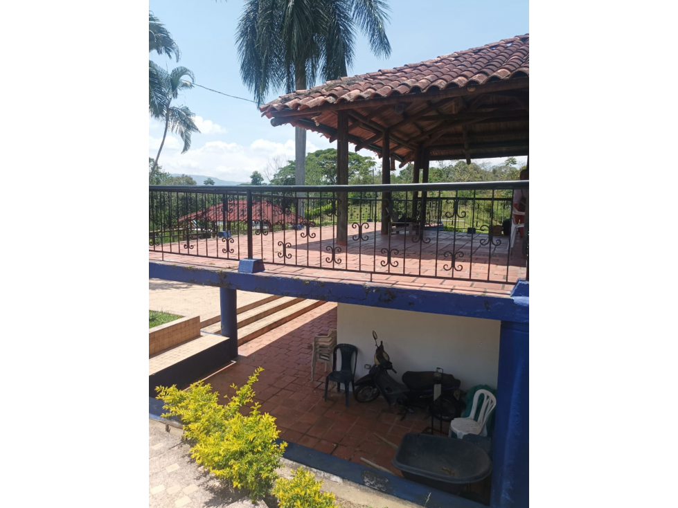 SE VENDE CASA CAMPESTRE EN VITERBO EN CONDOMINI0 - 1