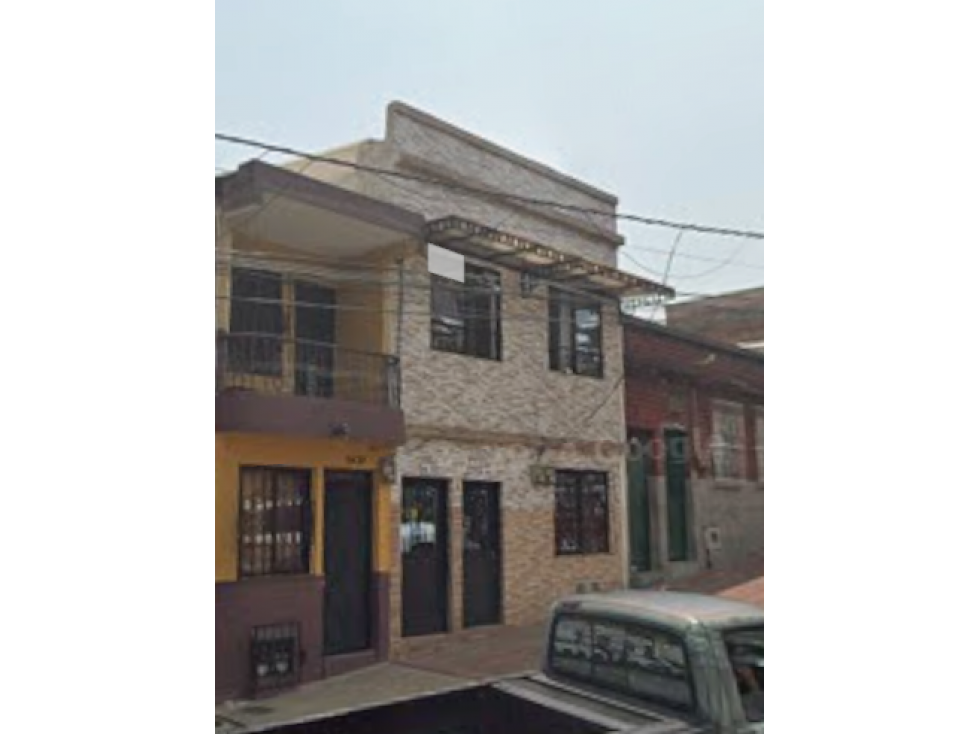 Se vende casa bifamiliar rentable en Centro de Pereira