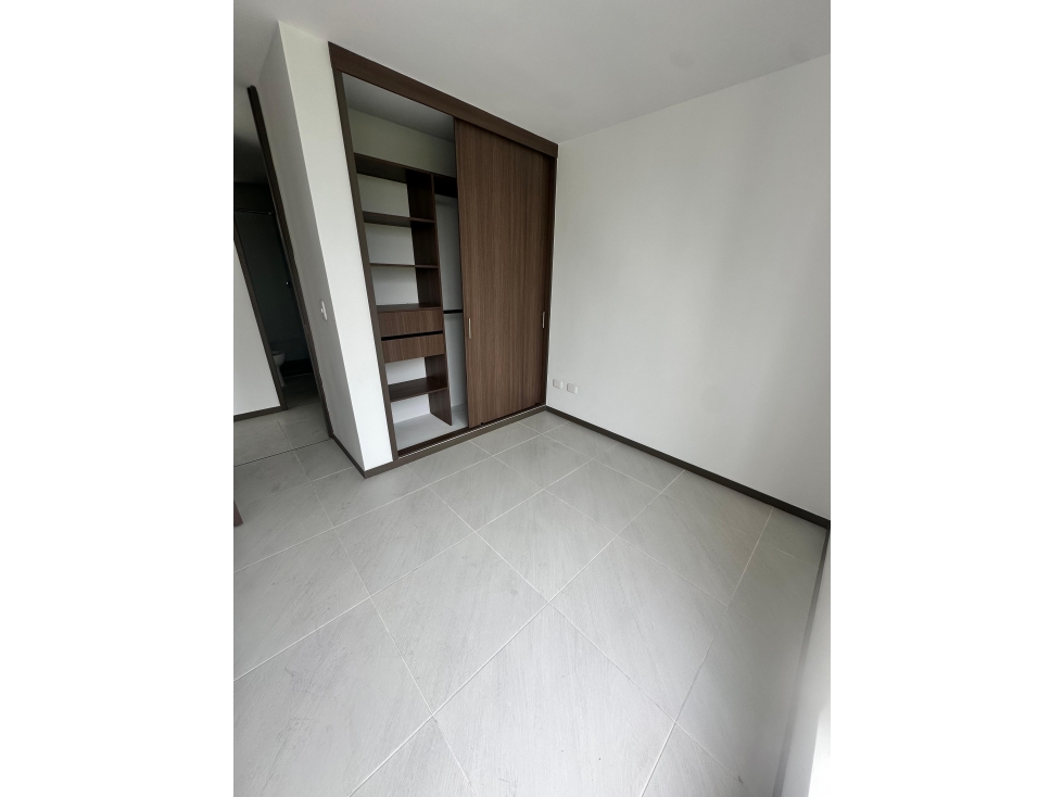 SE VENDE HERMOSO APARTAMENTO NUEVO EN CONJUNTO CERRADO DOSQUEBRADAS