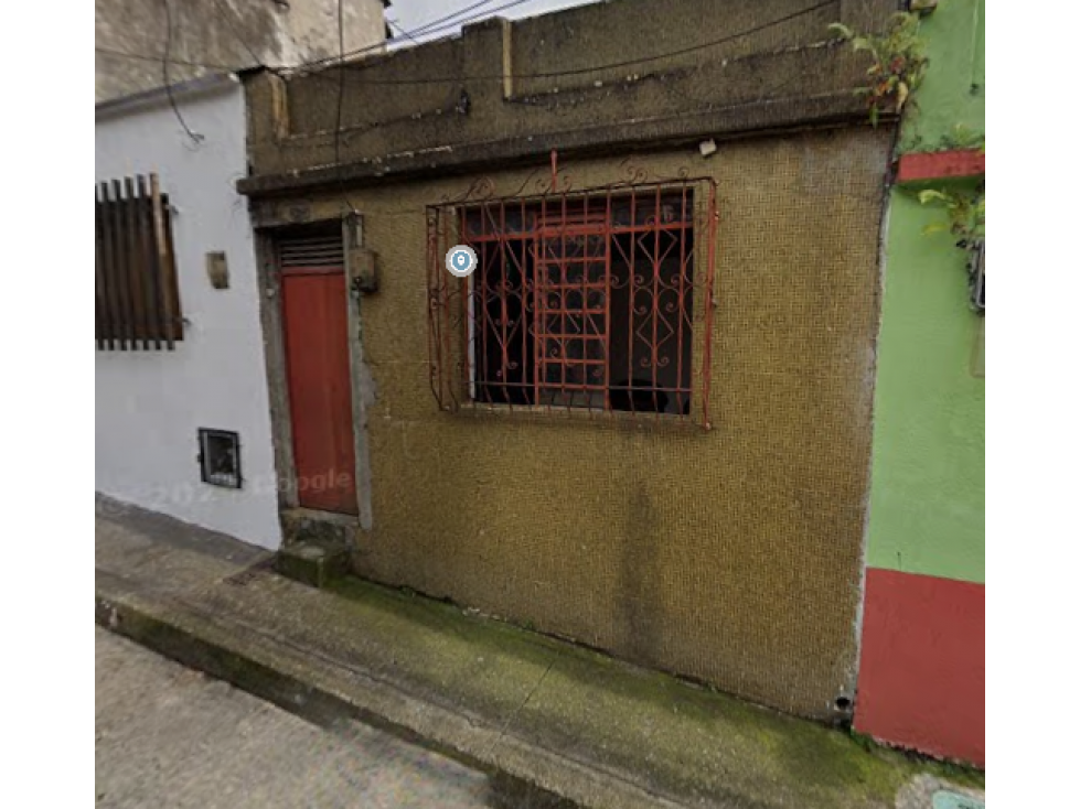 Se vende casa amplia en el centro de Pereira