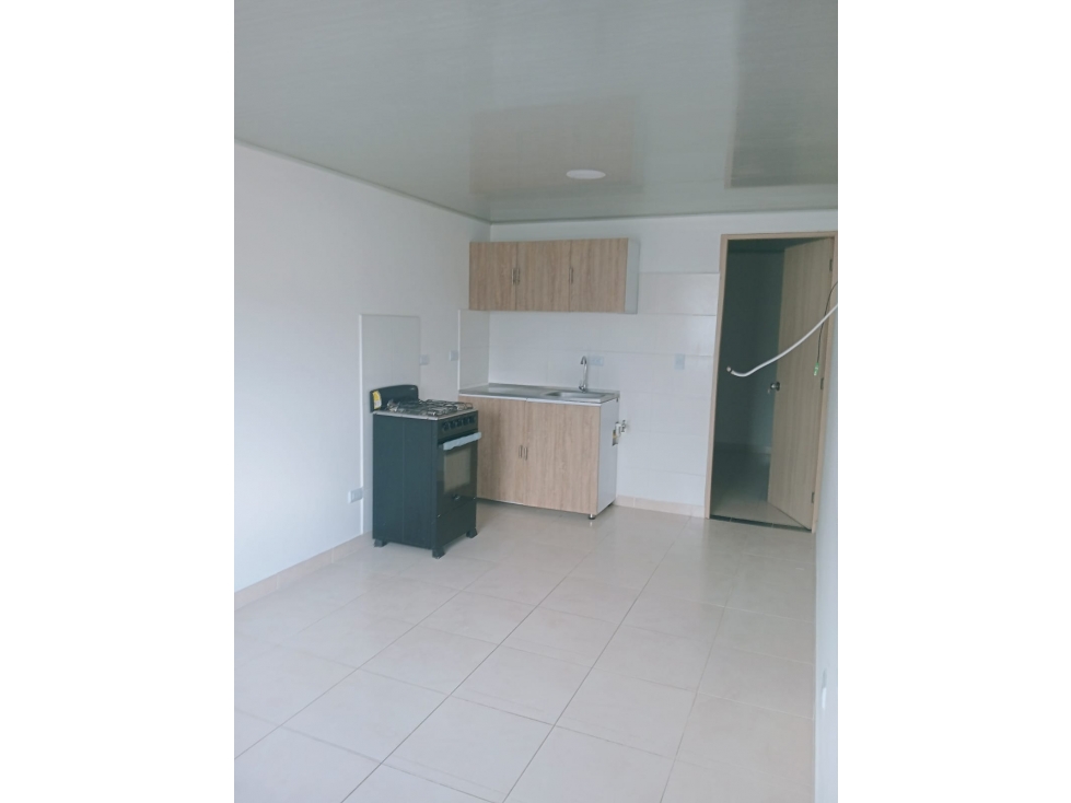 SE ARRIENDA APARTAESTUDIO EN SANTA ISABEL