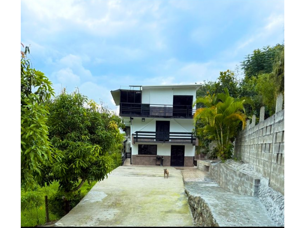 SE VENDE CASA CAMPESTRE EN DOSQUEBRADAS VIA EL POLLO