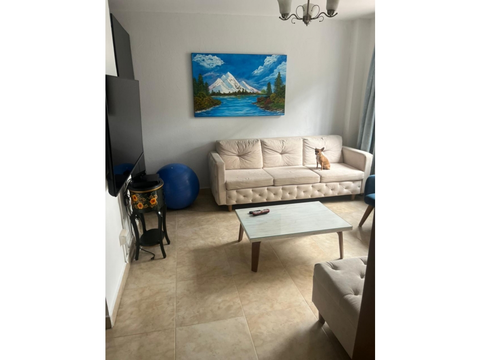 SE VENDE HERMOSA CASA EN BAVARIA AREA 260M2 CONSTRUIDOS — foto 2