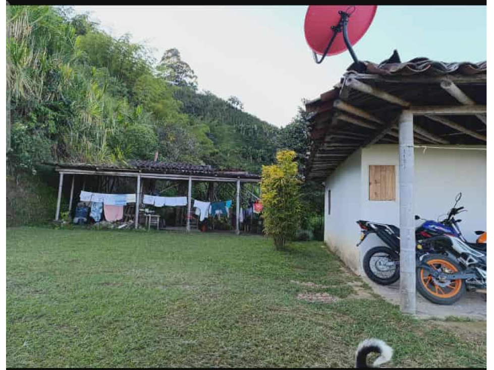 SE VENDE O PERMUTA LOTE EN MUNDO NUEVO 18 CUADRAS