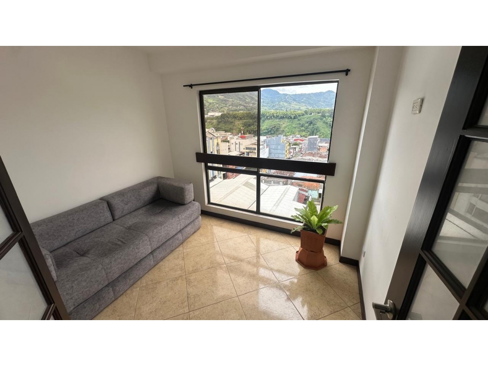 SE VENDE ESPECTACULAR APARTESTUDIO EN EL CENTRO