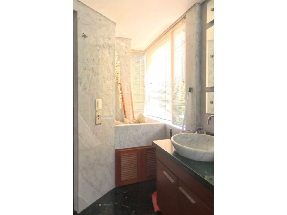 SE VENDE ESPECTACULAR CASA EN CONJUNTO CERRADO PINARES