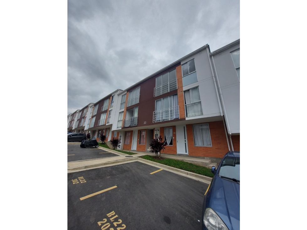 SE VENDE HERMOSO APARTAMENTO SECTOR VILLAVENTO DOSQUEBRADAS
