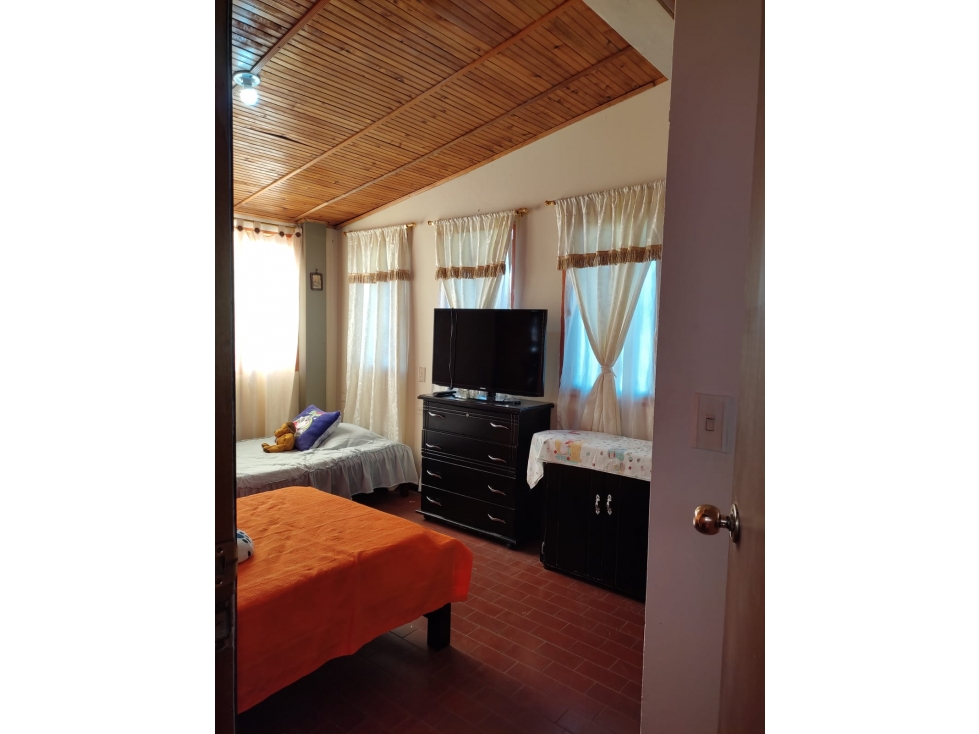 SE VENDE HERMOSA CASA CAMPESTRE VIA EL LEMBO — foto 6