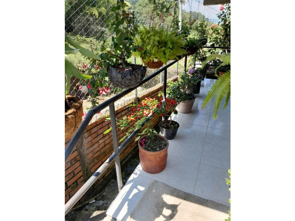 SE VENDE CASA CAMPESTRE EN LA FLORIDA CON ESCRITURA PUBLICA EN — foto 2