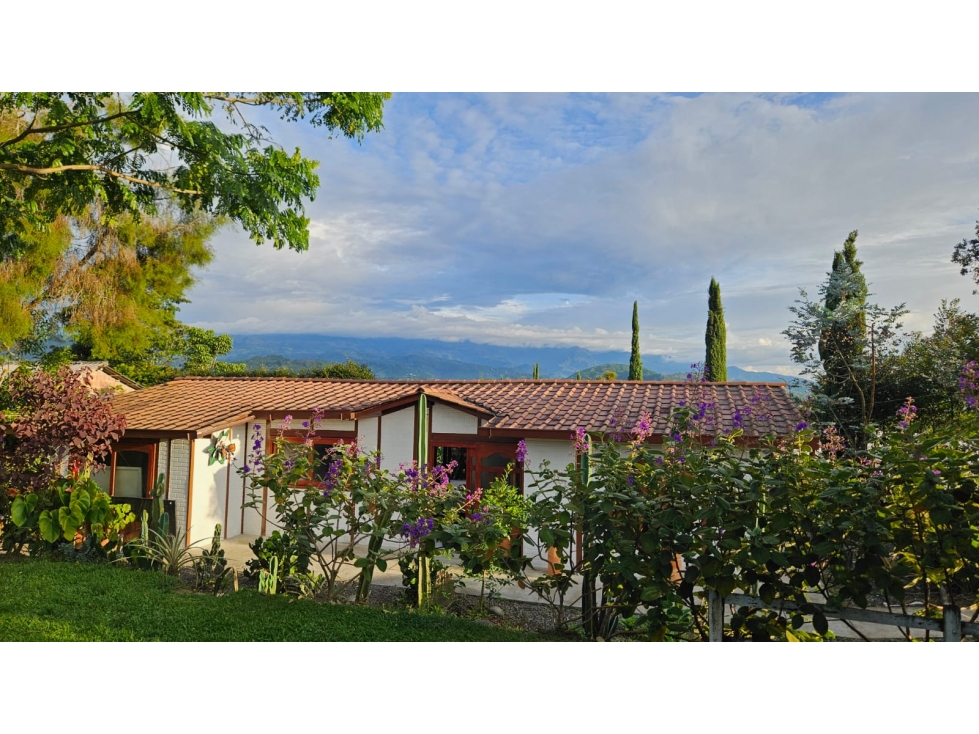 Se vende hermosa casa campestre en Santa Rosa de Cabal