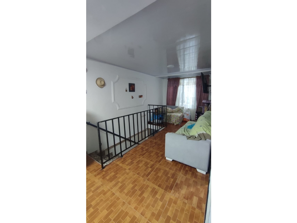 SE VENDE CASA EN DOSQUEBRADAS EL JAPON — foto 2