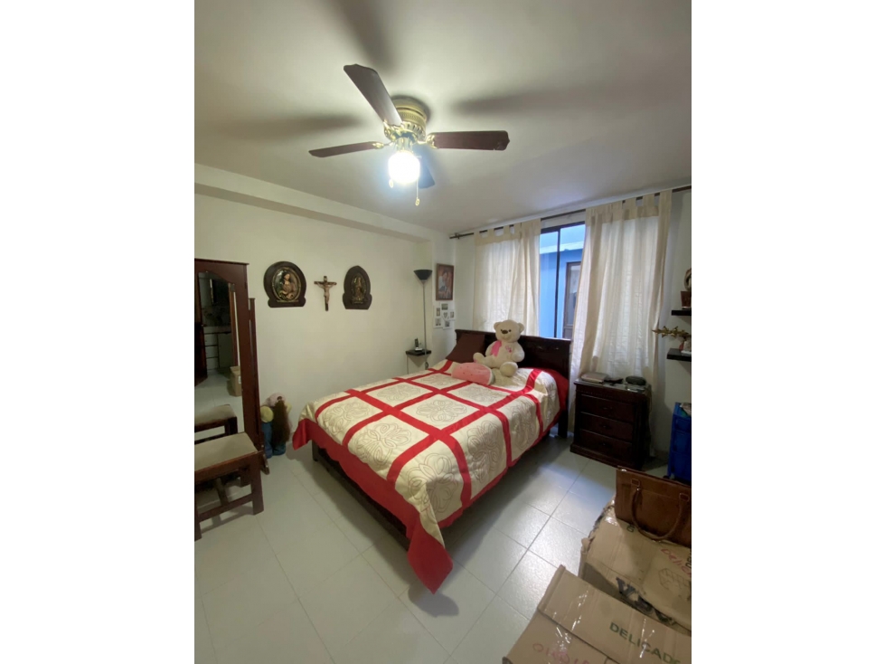 SE VENDE CASA EN CUBA SOBRE VIA PRINCIPAL CON LOCAL Y VIVIENDA