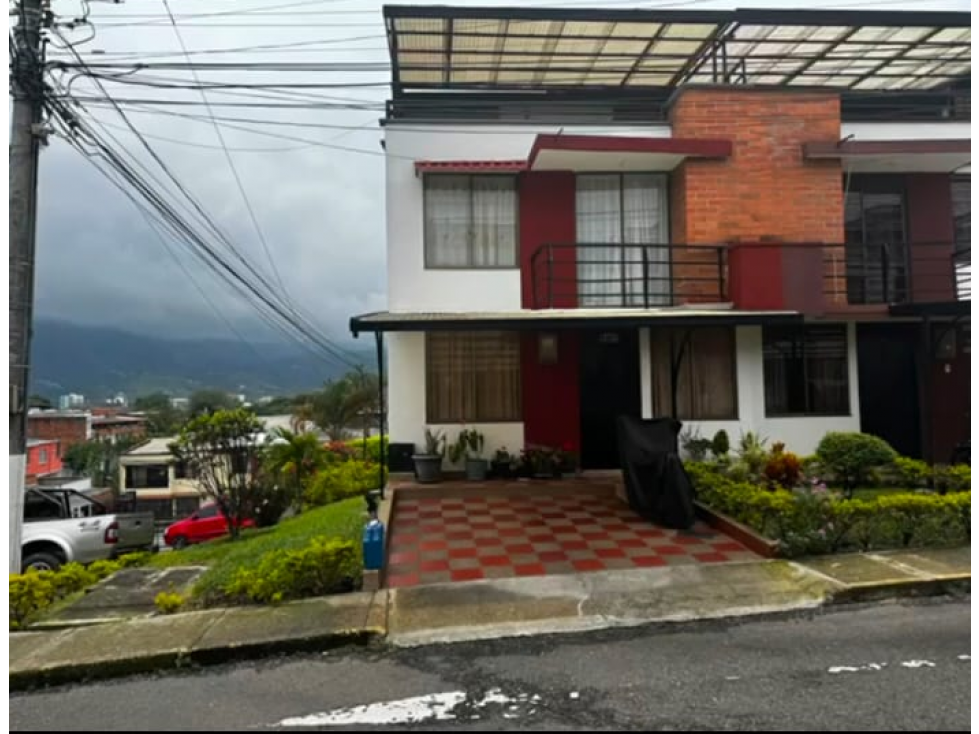 SE VENDE HERMOSA CASA DUPLEX CONJUNTO CERRADO DOSQUEBRADAS